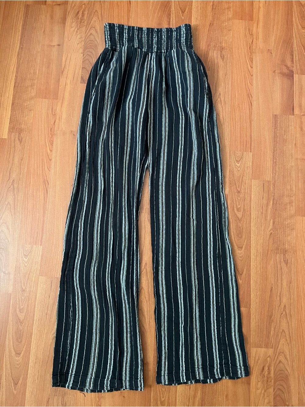 Billabong Black and White Textured Stripe pants